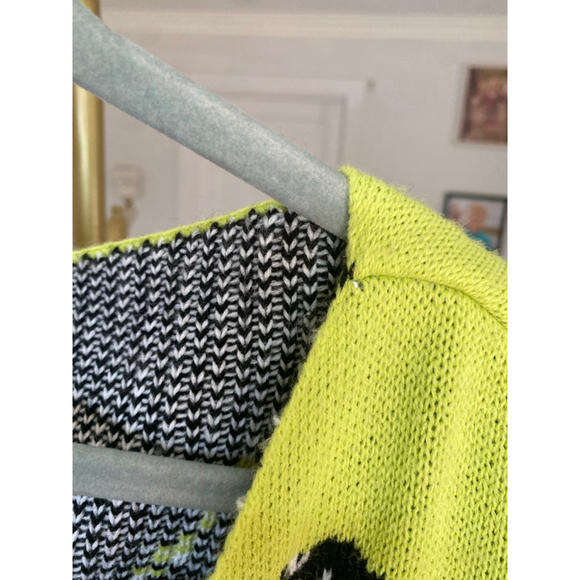 Nasty Gal Zebra Cropped Knit Sweater Neon Green Y2K Unique Bold Statement Funky - Picture 5 of 7
